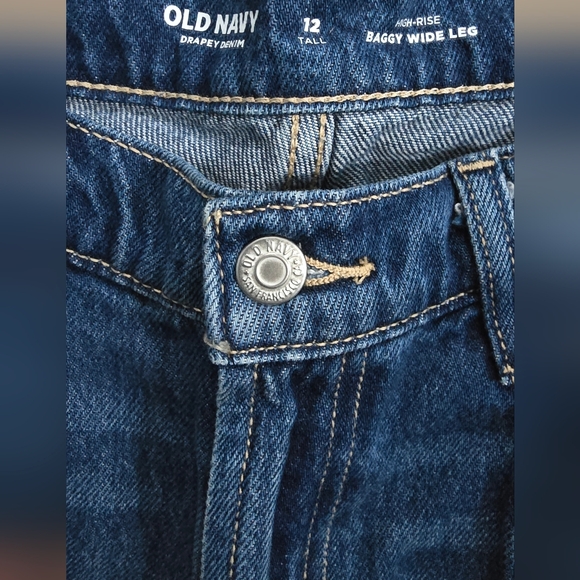 NWT Old Navy Women's High Rise Baggy Wide Leg Drapey Denim Jeans 12 Tall - Picture 4 of 7